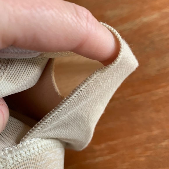 lululemon Striped Sports Bra Size 12 ALTERED PLEASE READ DESCRIPTION (1246) - Picture 11 of 13